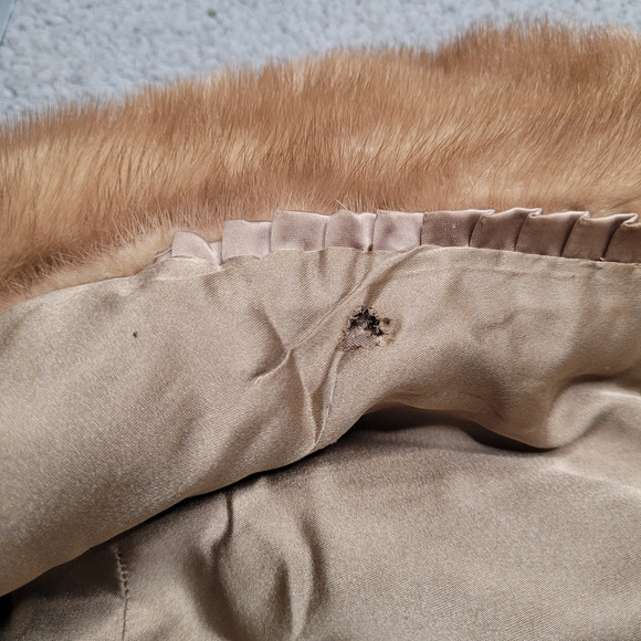 Vintage EMBA Royal Quality Pastel Natural Brown Mink Shawl Stole Wrap Cape Fur - Picture 10 of 10
